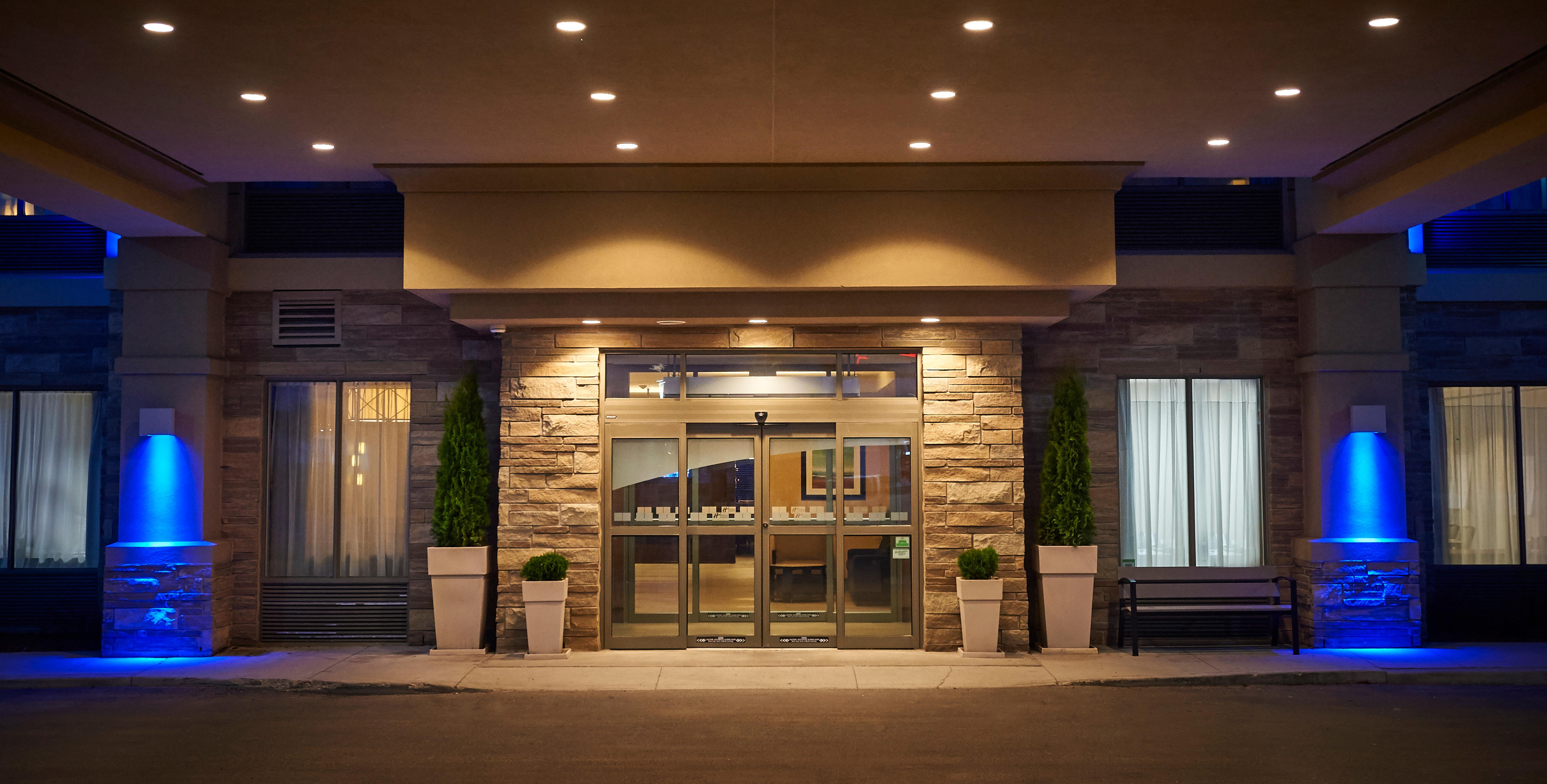 Holiday Inn Express And Suites Timmins By Ihg Экстерьер фото
